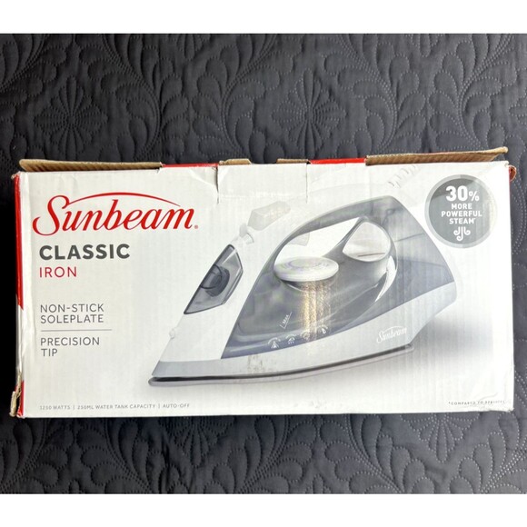 SUNBEAM CLASSIC STEAM IRON, NON-STICK PLATE W/PRECISION TIP #32610003 OPEN BOX - Picture 1 of 16